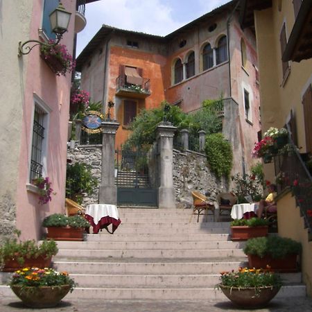 Locanda Agli Angeli Gardone Riviera Eksteriør bilde