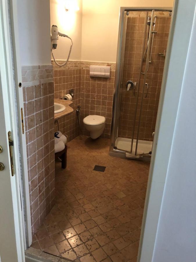 Locanda Agli Angeli Gardone Riviera Eksteriør bilde